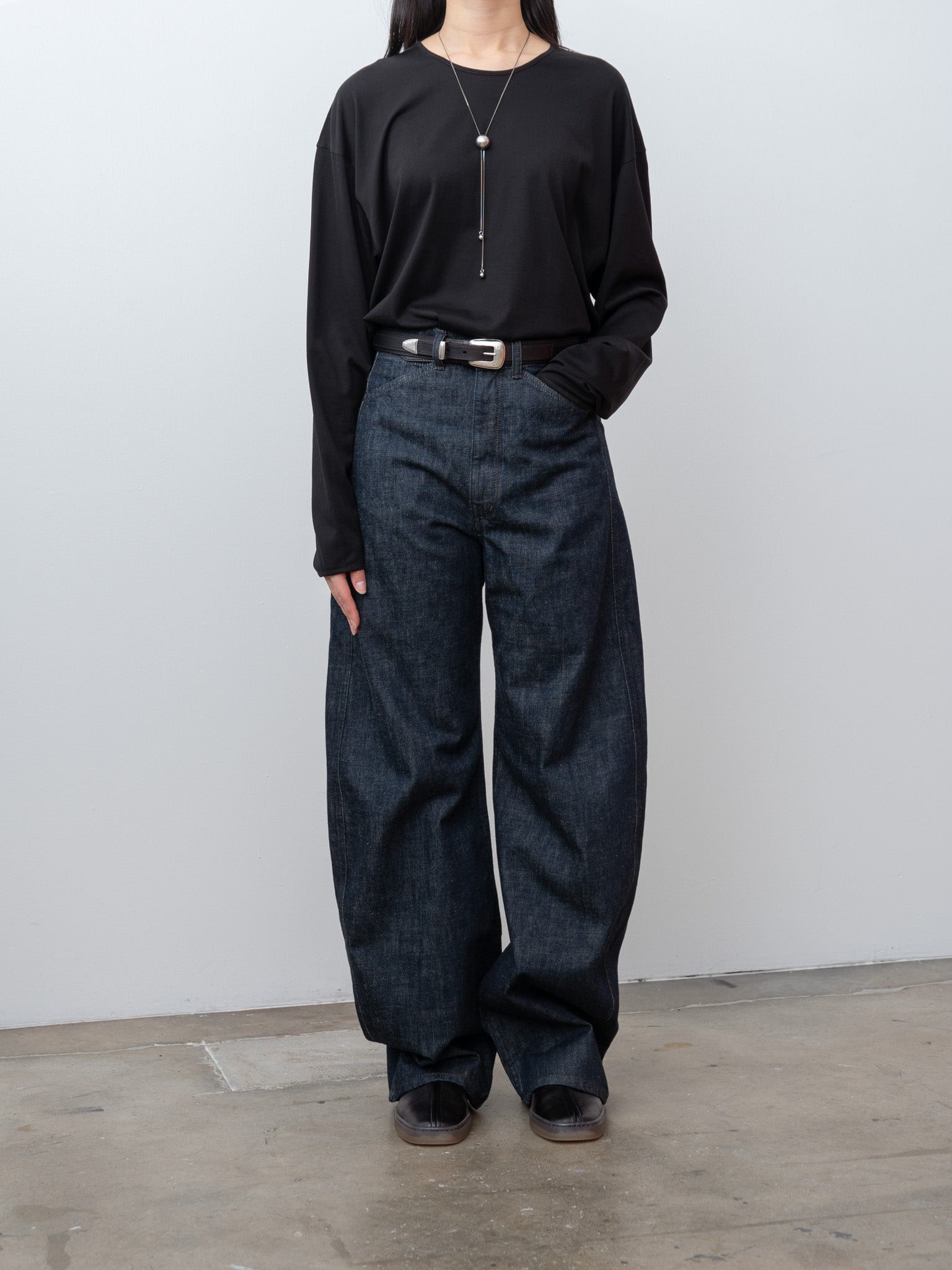 High Waisted Curved Pants - Denim Indigo