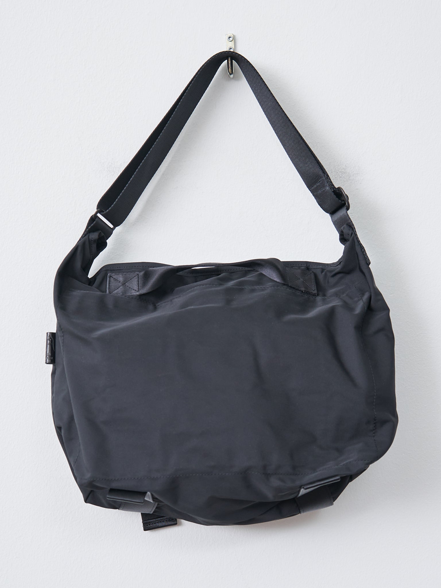 Namu Shop - Amiacalva Gabardine Messenger Bag - Black