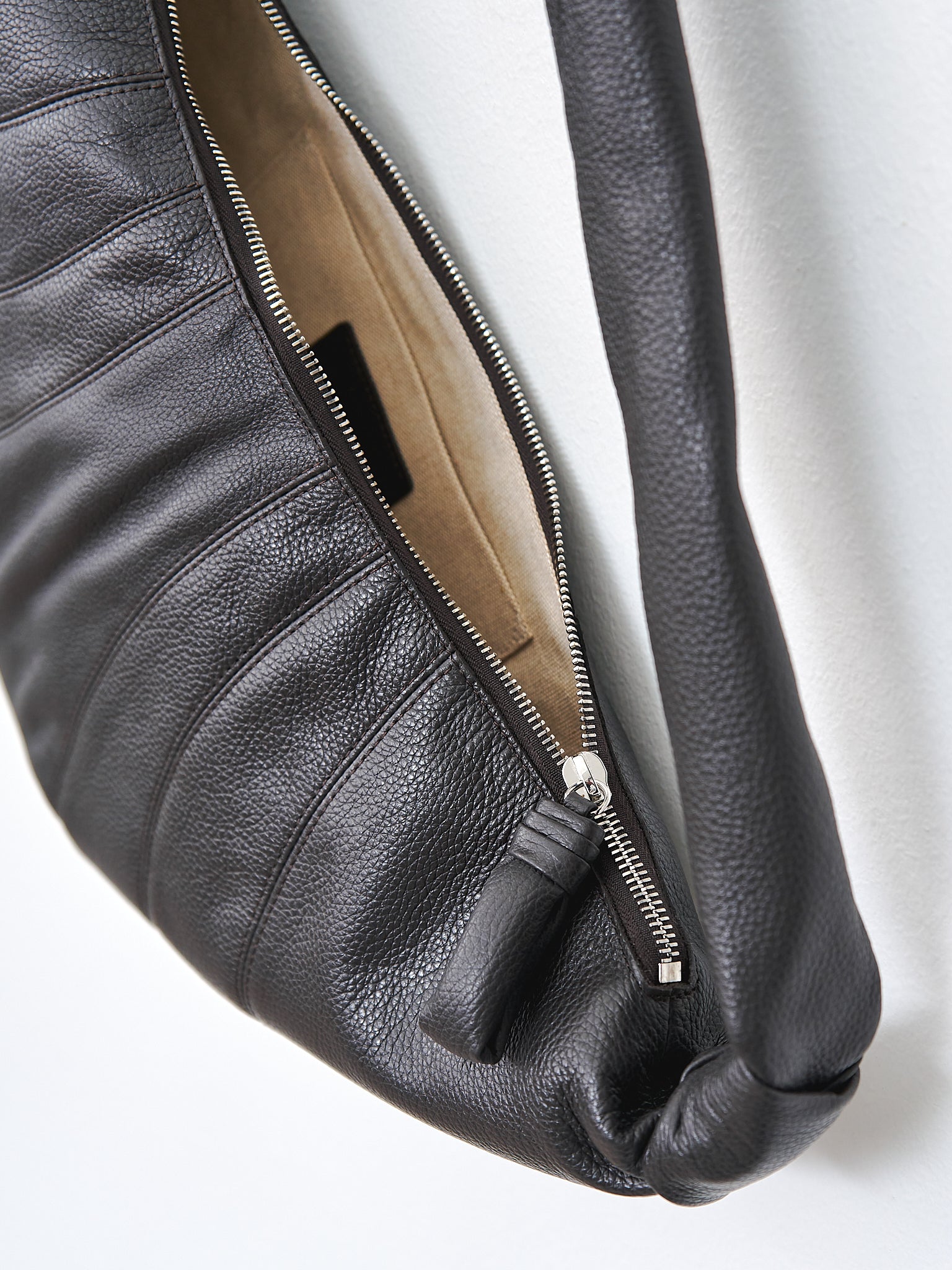 Medium Croissant Bag - Dark Chocolate (grained leather)