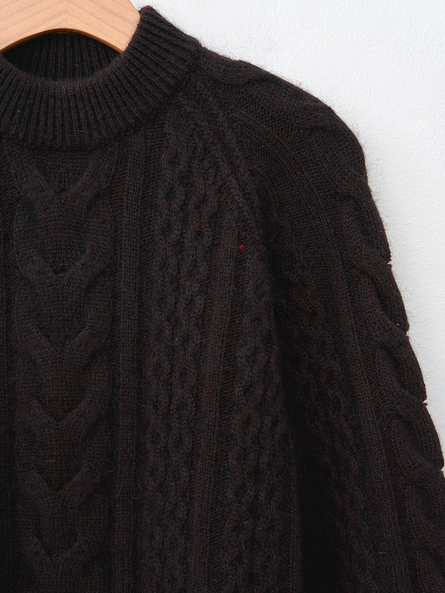 Molve Cable Knit- Espresso