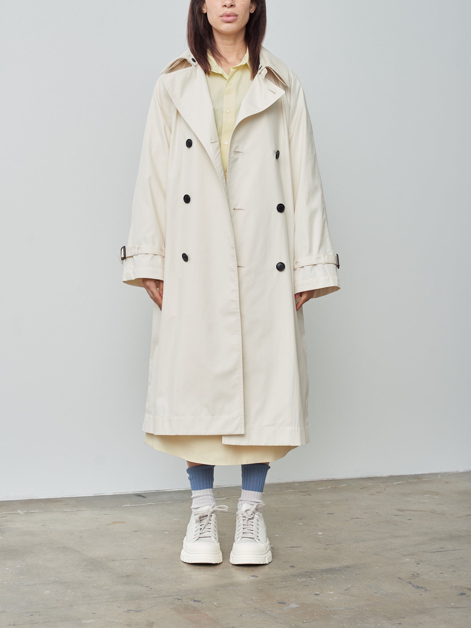 Namu Shop - Nicholson & Nicholson GENTLE Coat - Off White