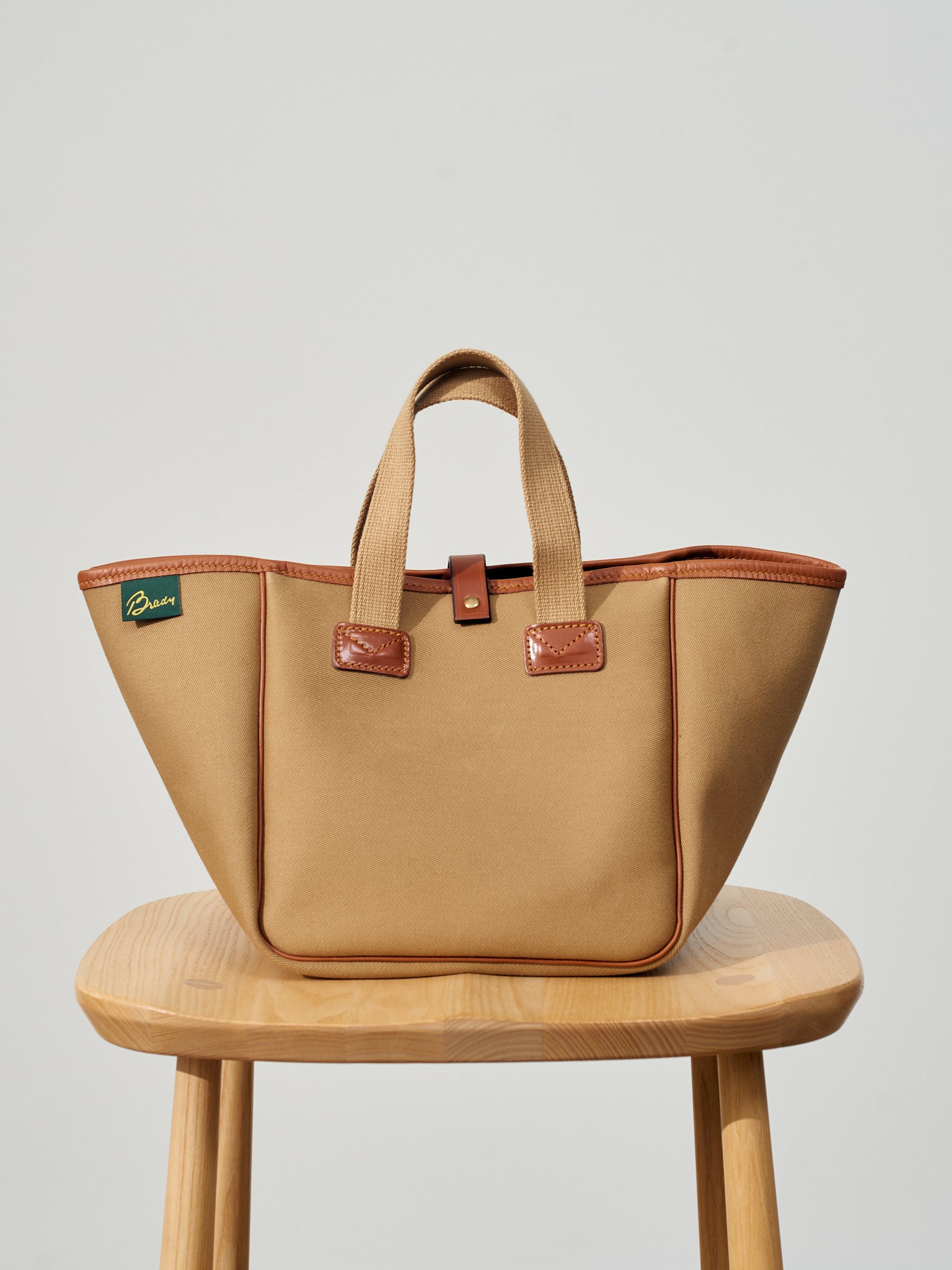 Namu Shop - Brady Bag Beck Cube - Khaki