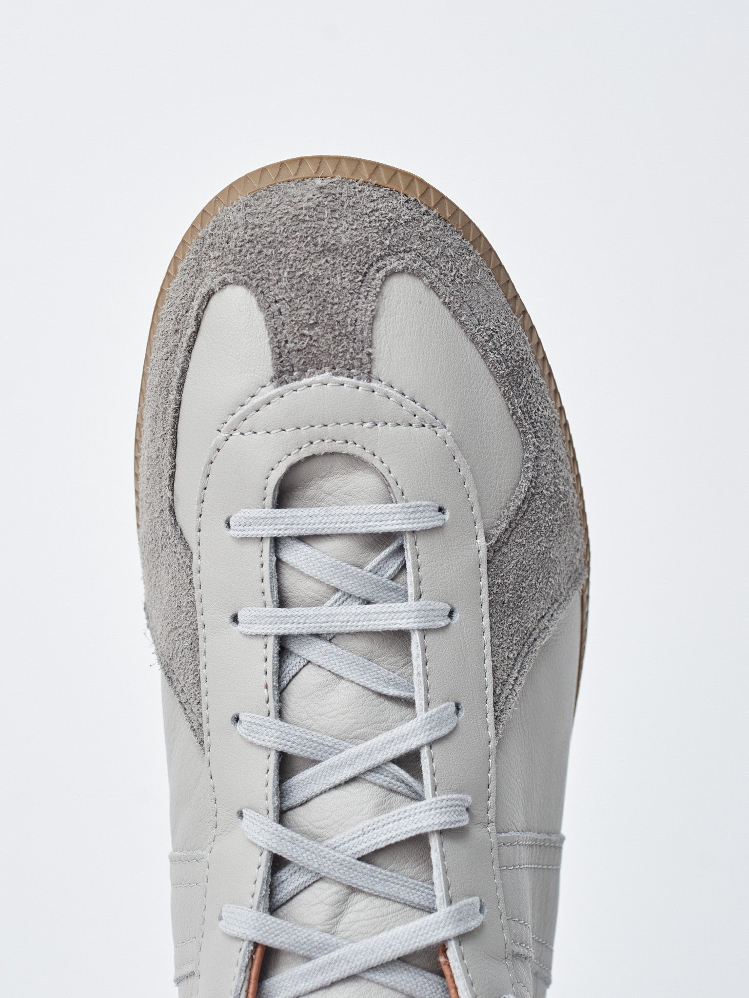 1700L German Military Trainer - Light Gray