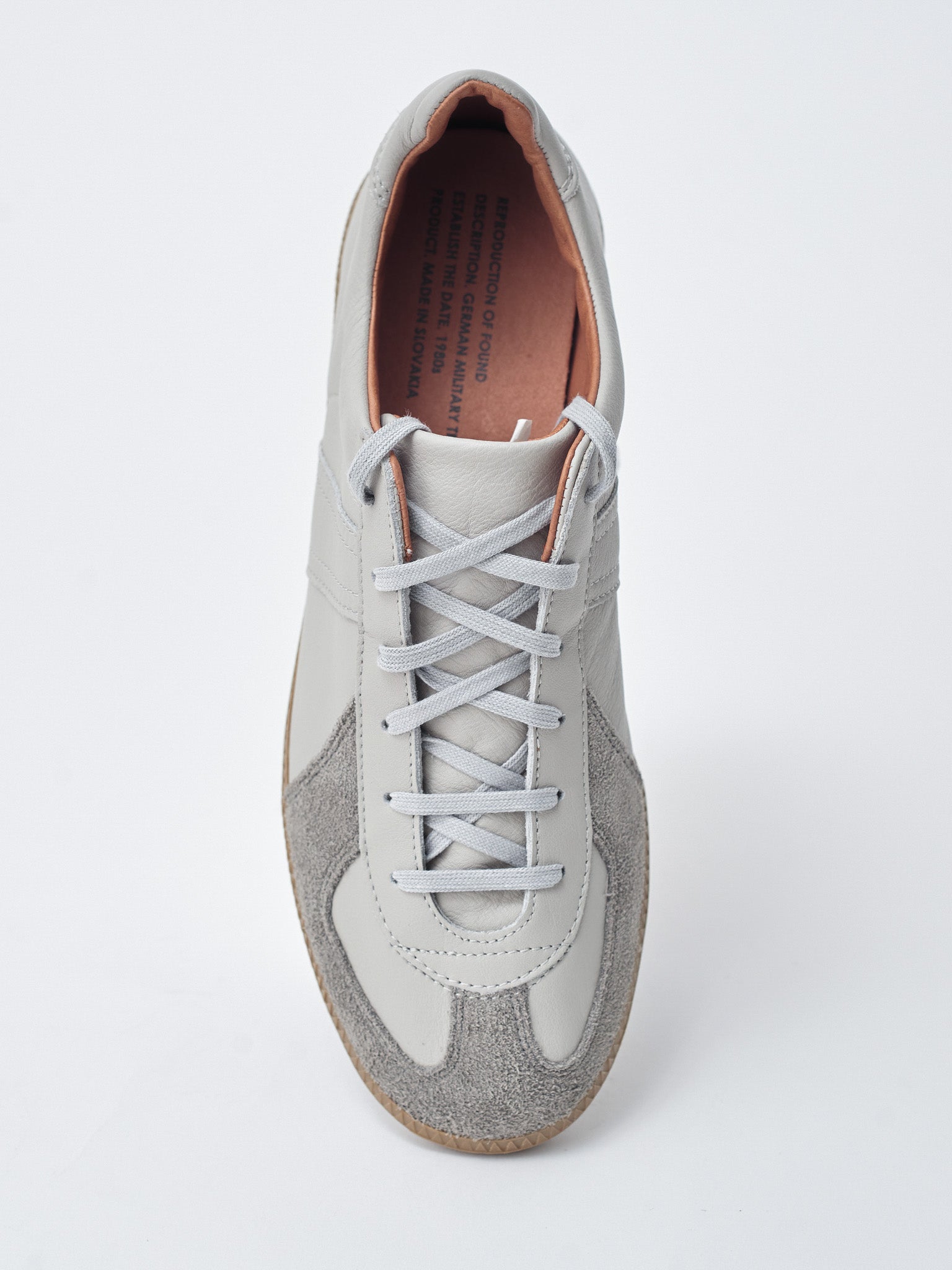 1700L German Military Trainer - Light Gray