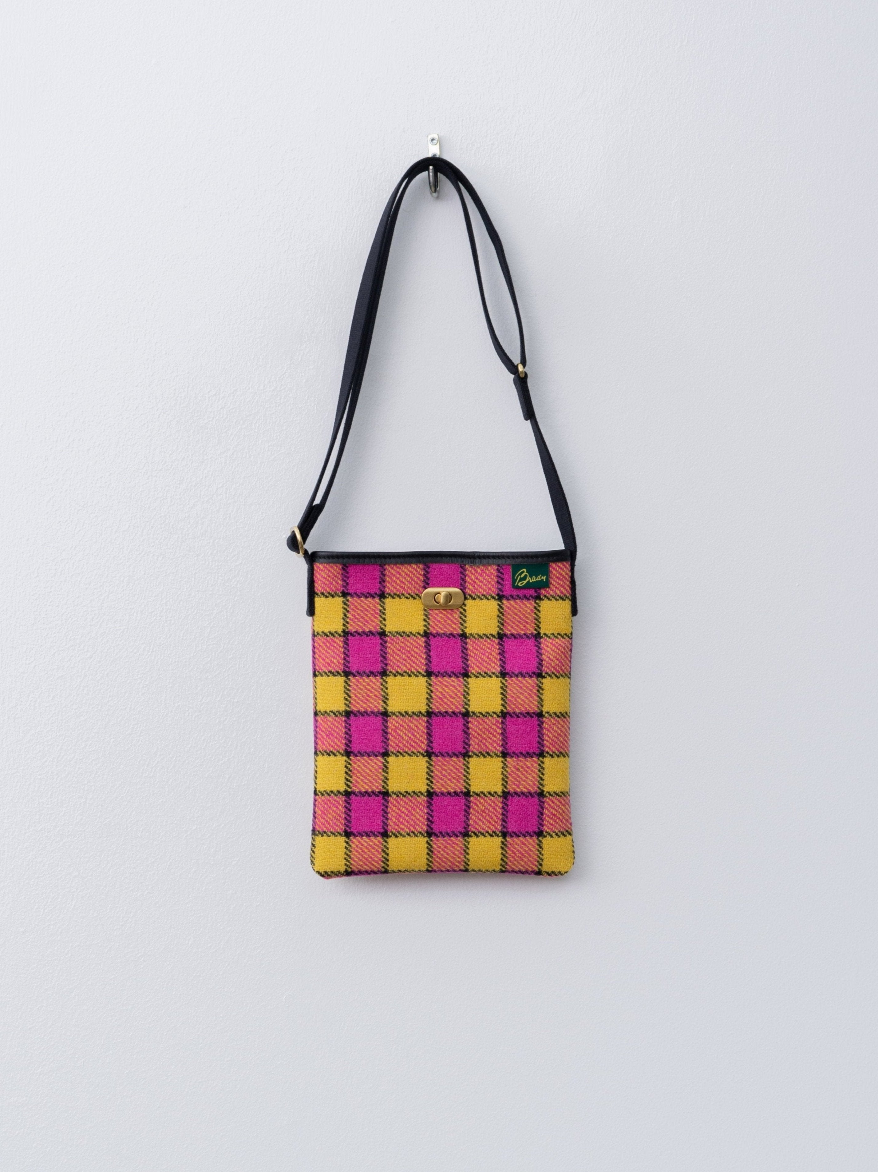 Namu Shop - Brady Bag Lowca Medium - Pink Yellow