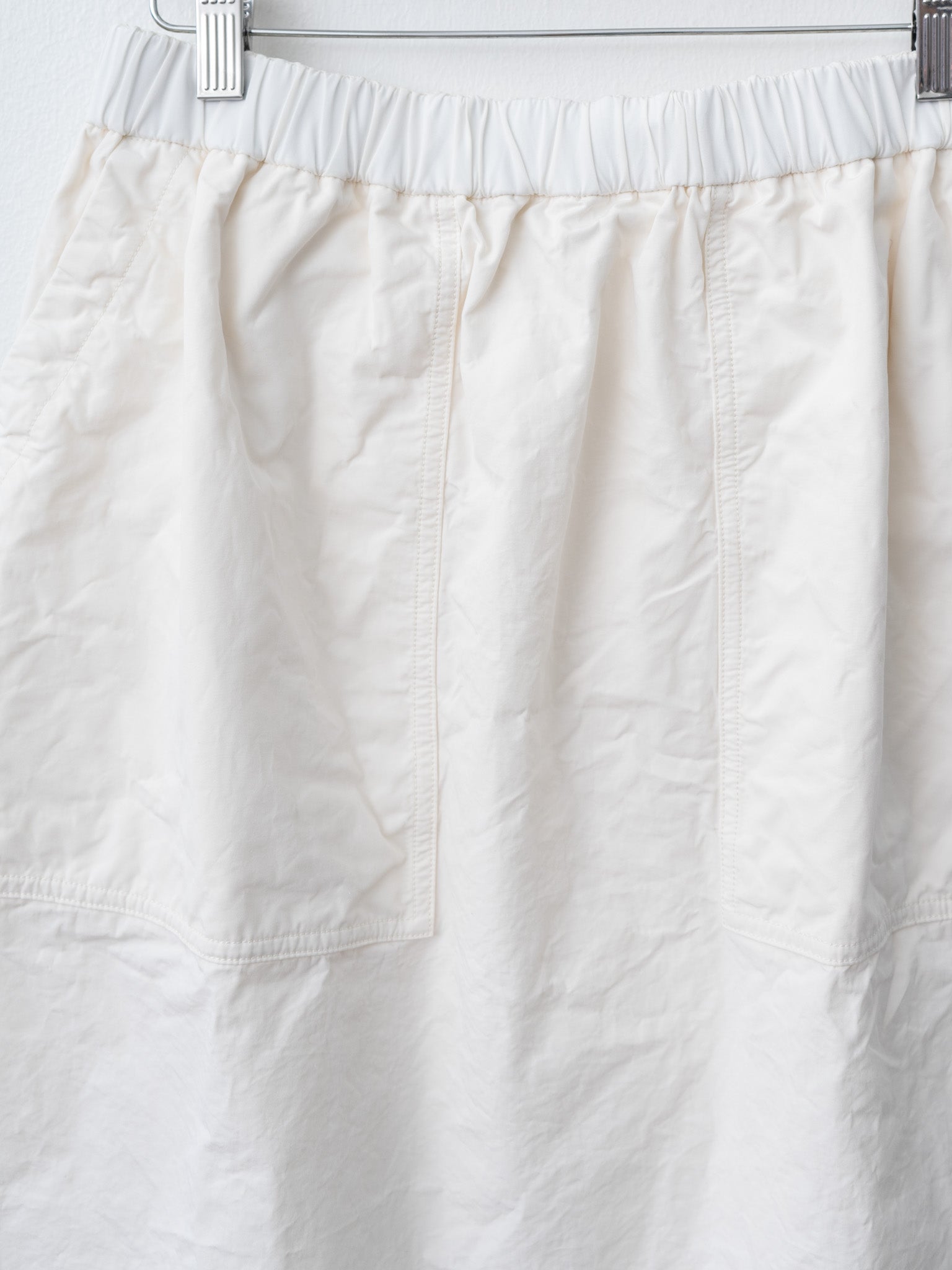 Balloon Skirt H CARD - Off White