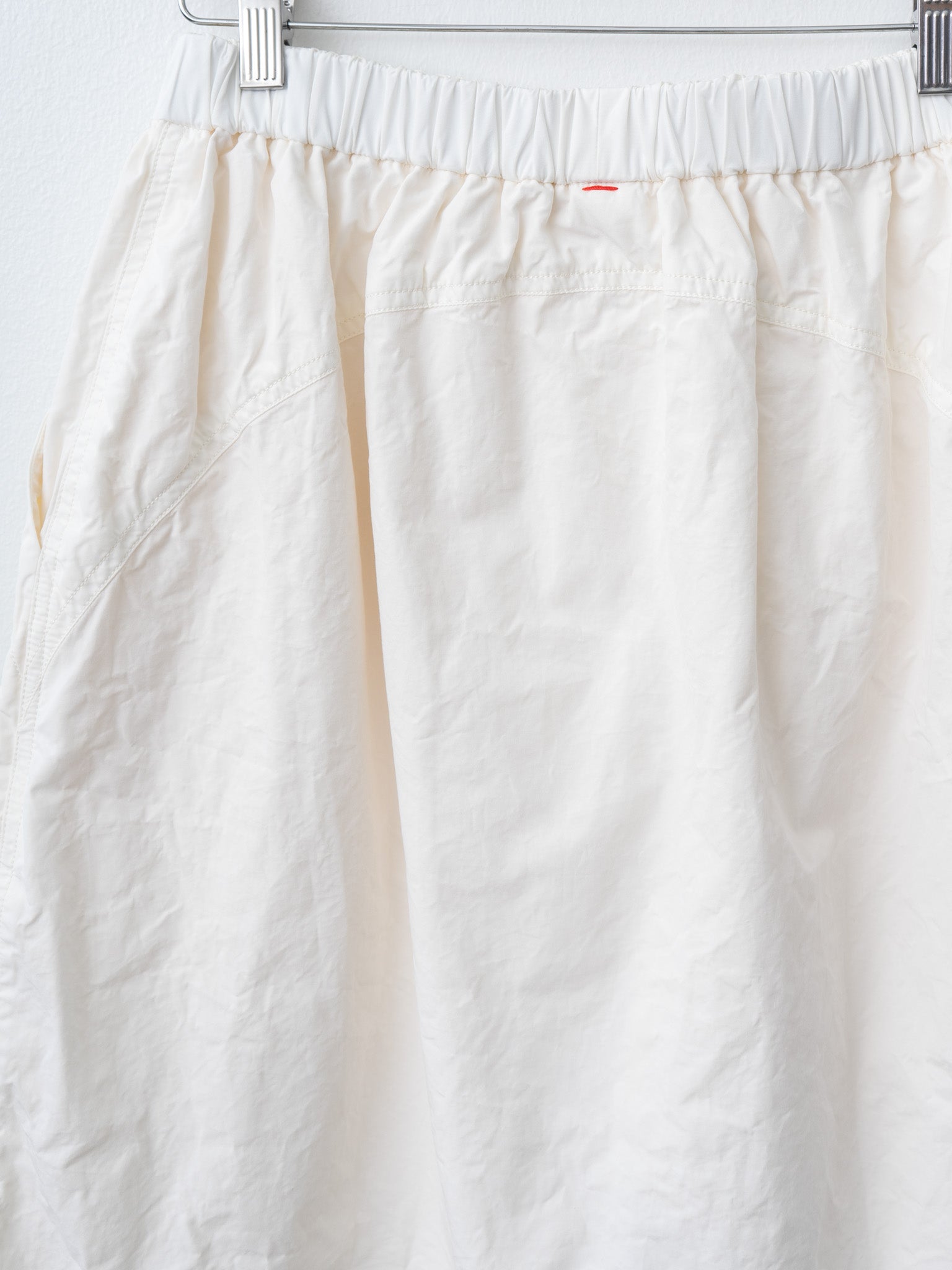 Balloon Skirt H CARD - Off White