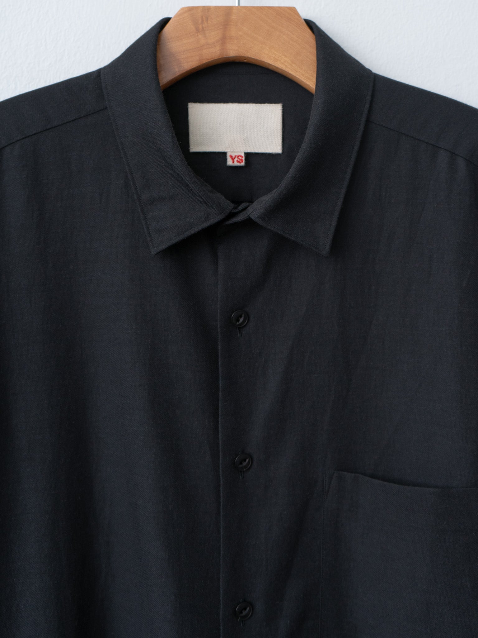 Fit S/S Shirt - Black